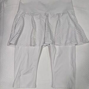 White Athleta A Game 2 in 1 Crop Skirt skort with attached leggings
